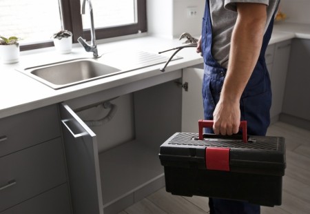 Ulaş Tesisat Bahçelievler - Su Kaçağı Bulma, Pimaş Açma, Doğalgaz Kombi Tesisatı